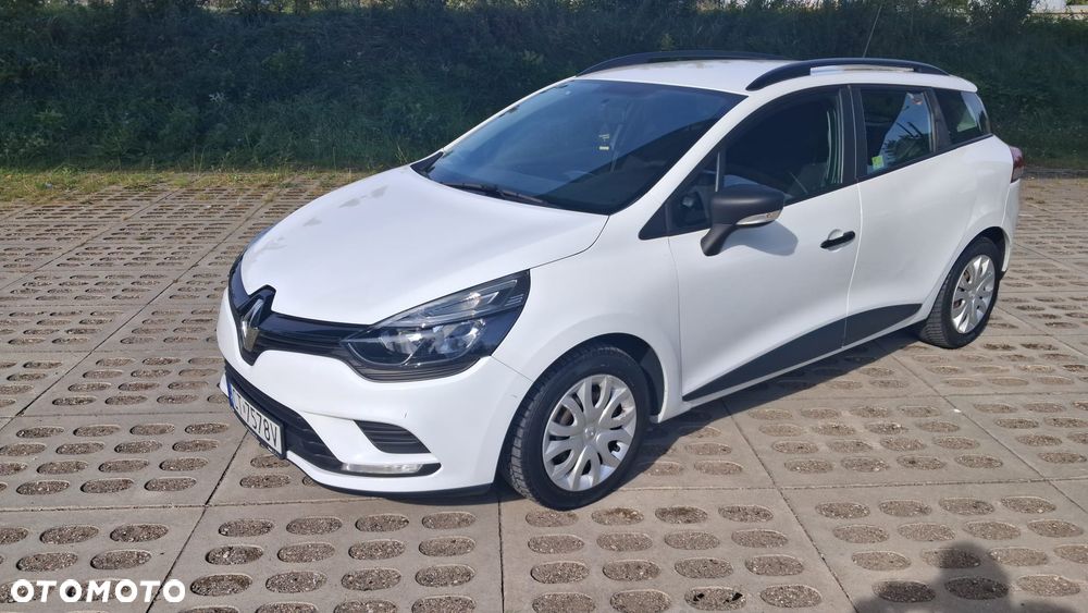 Renault Clio - 2