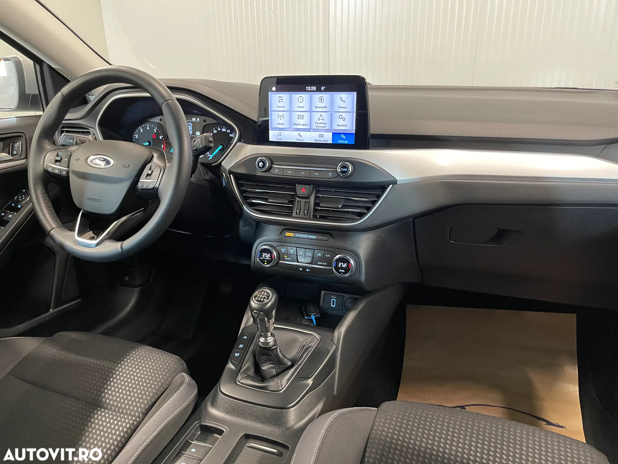 Ford Focus 1.0 EcoBoost Trend Edition - 8