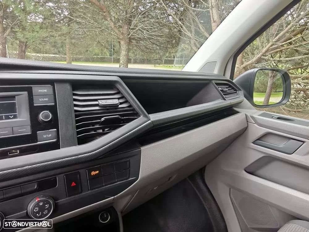 VW TRANSPORTER - 29
