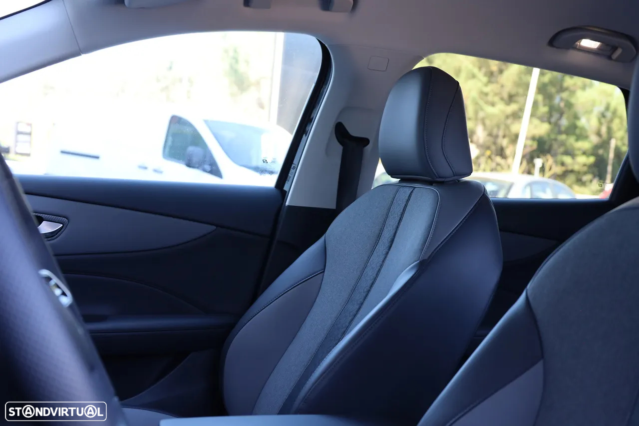 MG MGS5 EV 64 kWh Luxury - 7