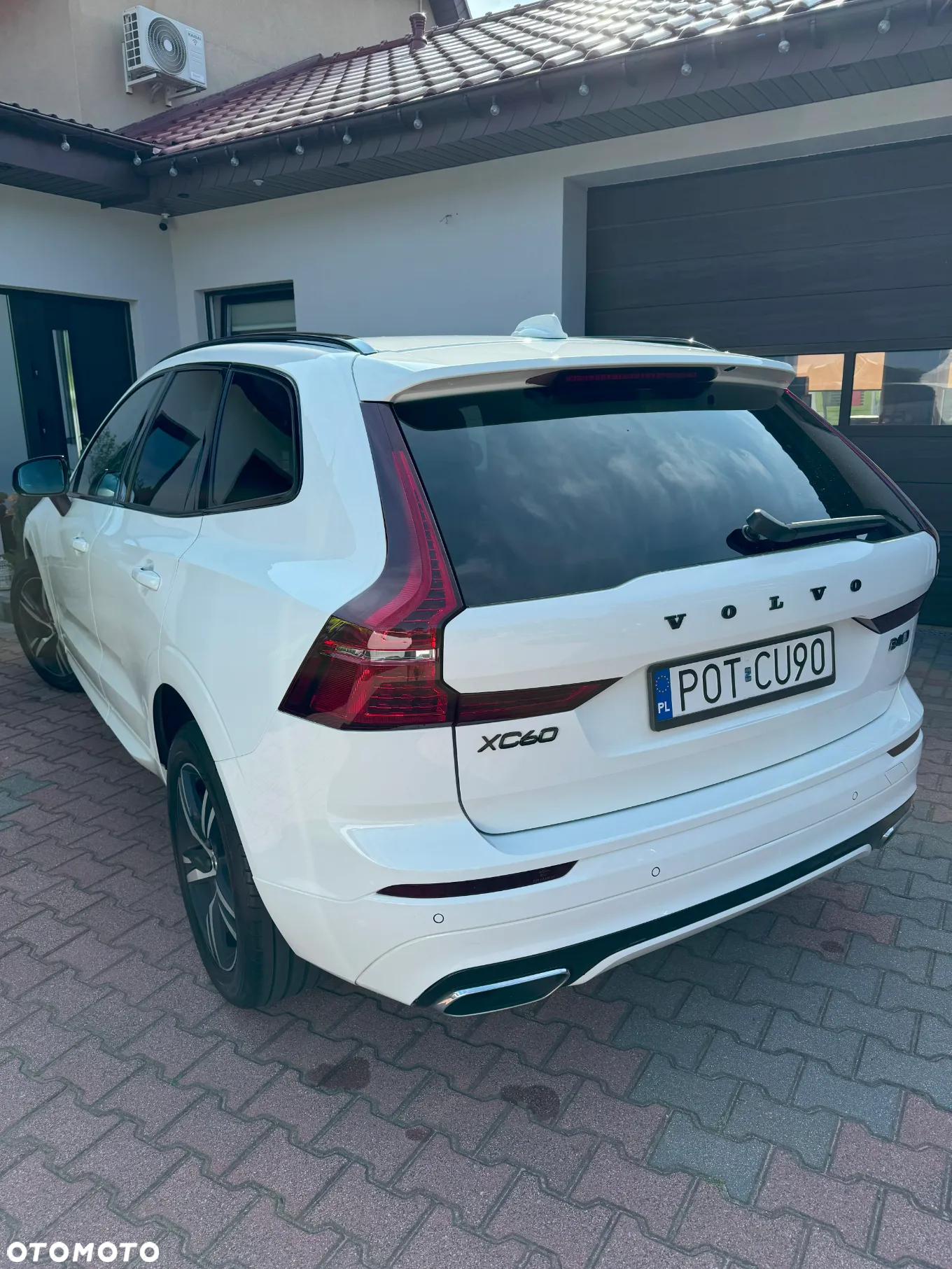 Volvo XC 60 B4 D AWD R-Design - 5