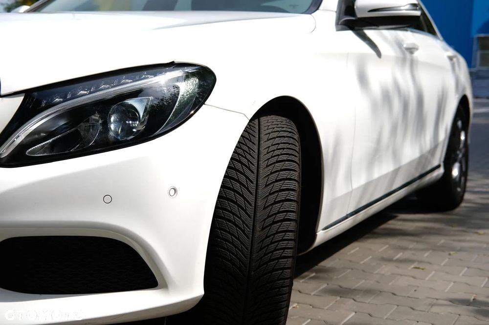 Mercedes-Benz Klasa C 180 7G-TRONIC - 4