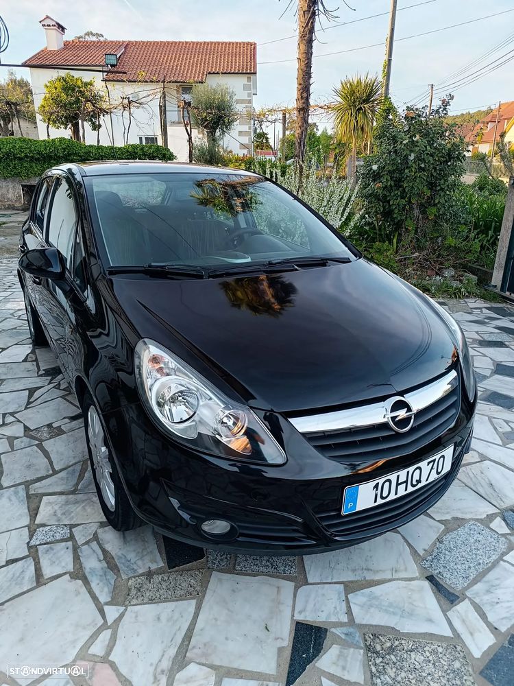 Opel Corsa 1.3 CDTI Enjoy EcoFLEX - 1