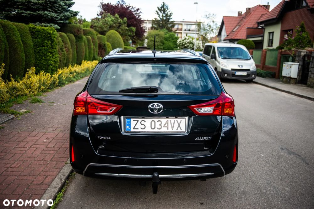Toyota Auris 1.6 Valvematic Comfort - 6