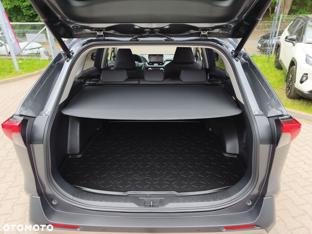 Toyota RAV4 - 13