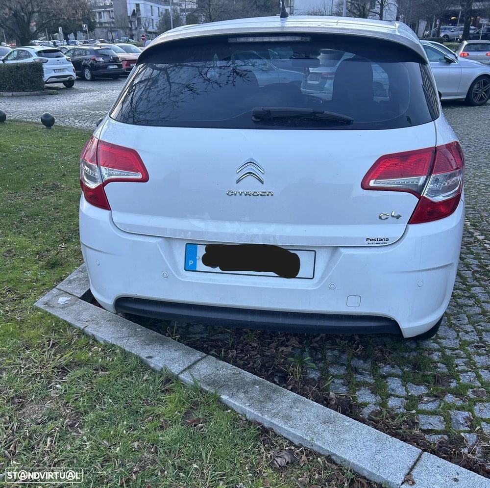 Citroën C4 HDi 90 Attraction - 3
