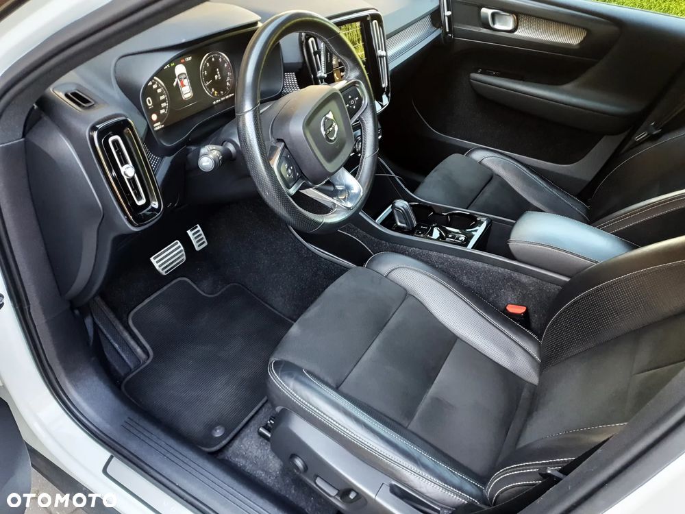 Volvo XC 40 - 9