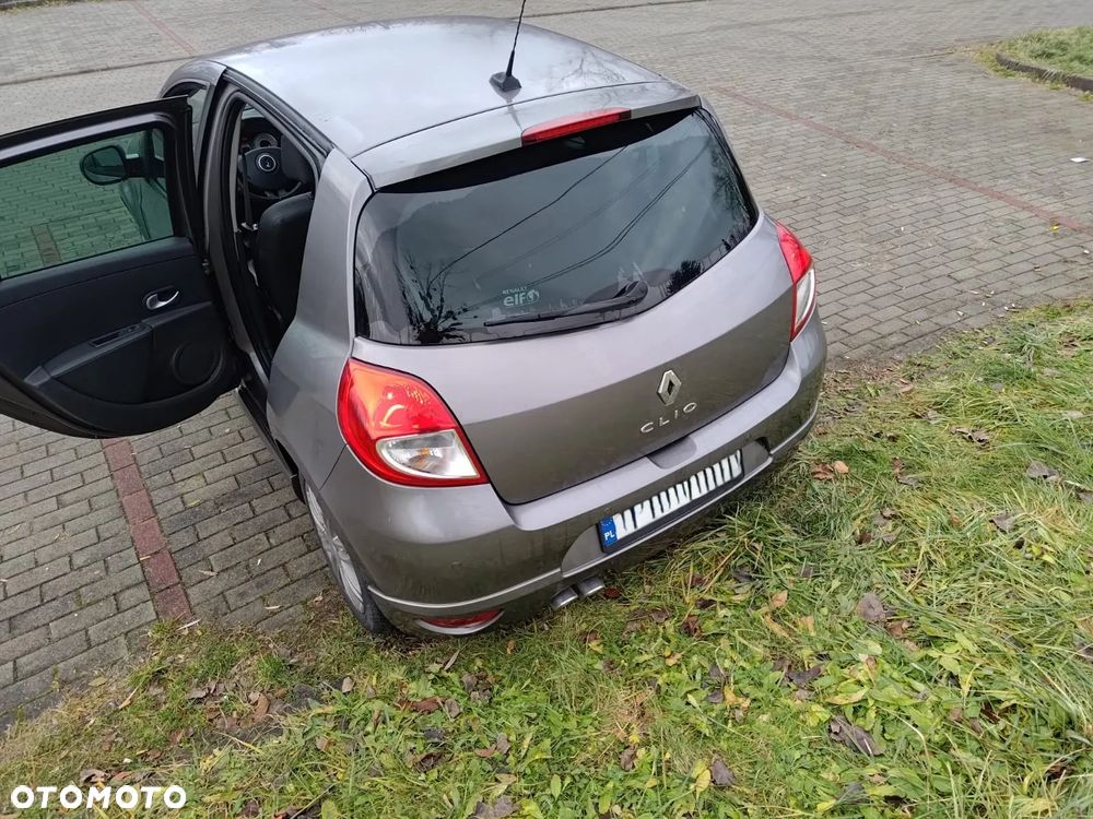 Renault Clio - 3