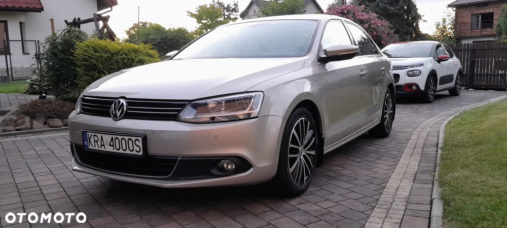 Volkswagen Jetta 2.0 TSI Highline DSG - 1