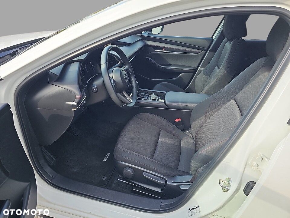 Mazda 3 - 11