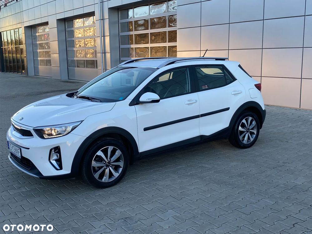 Kia Stonic 1.2 L Business Line - 12