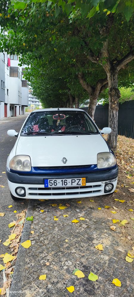 Renault Clio 1.2 - 3