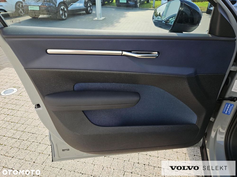 Volvo EX30 69kWh Twin Motor Plus - 21