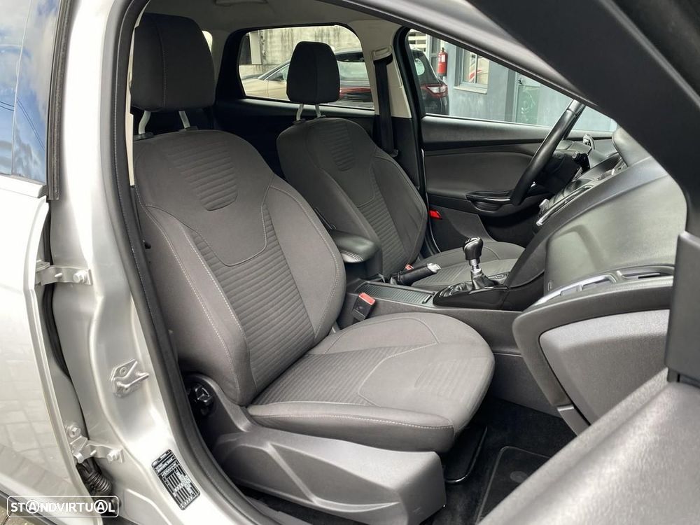Ford Focus SW 1.5 TDCi Titanium - 5