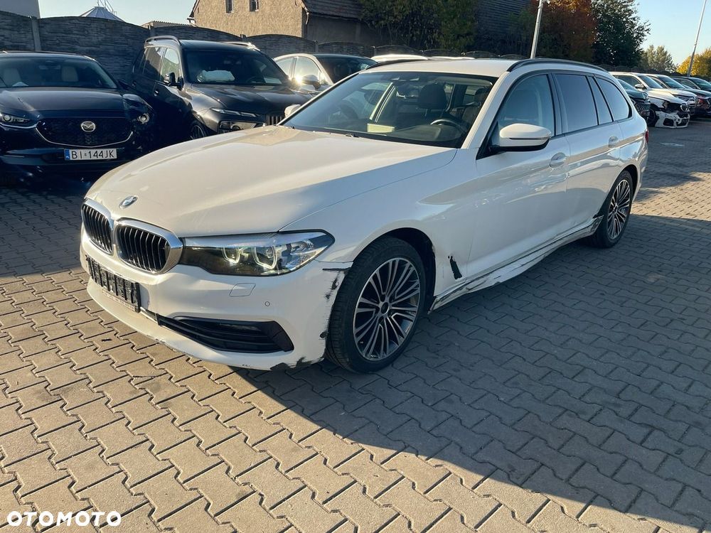 BMW Seria 5 520d xDrive Sport Line - 5