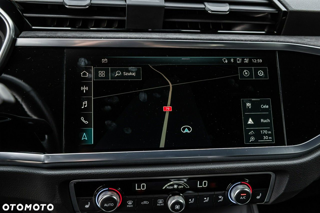 Audi RS Q3 - 26