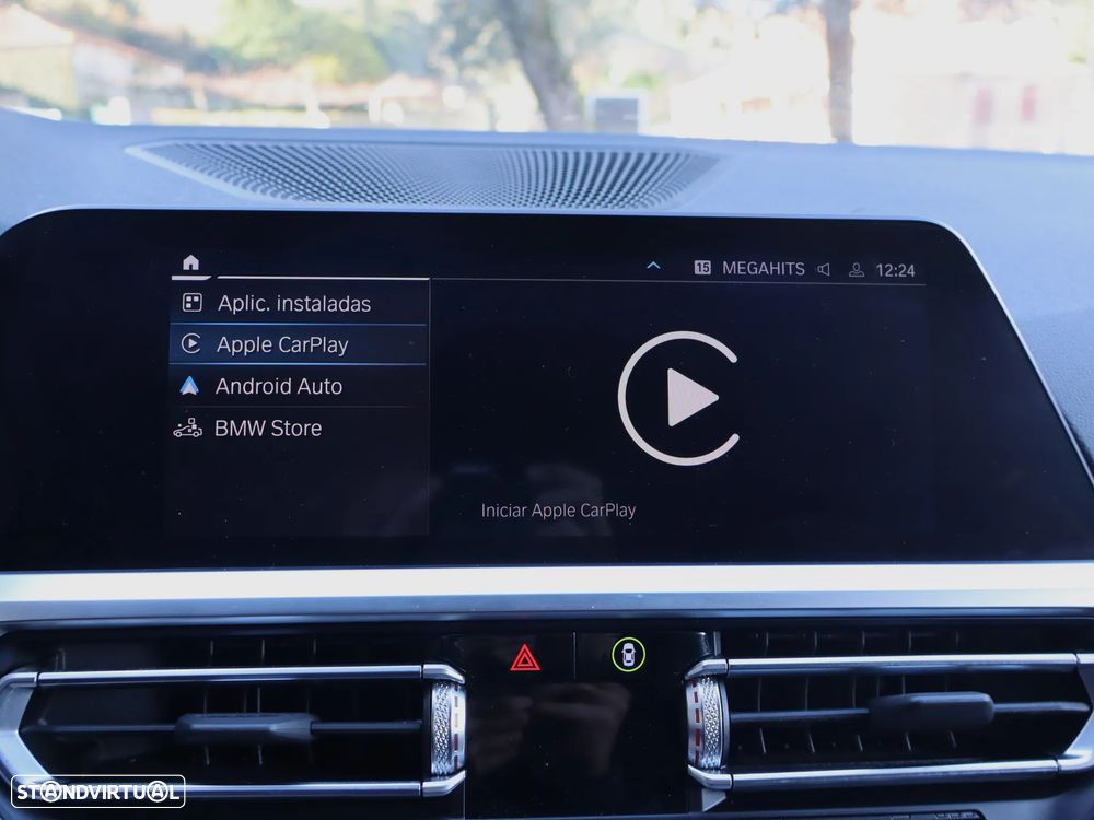 BMW 330 e Pack M Auto - 33