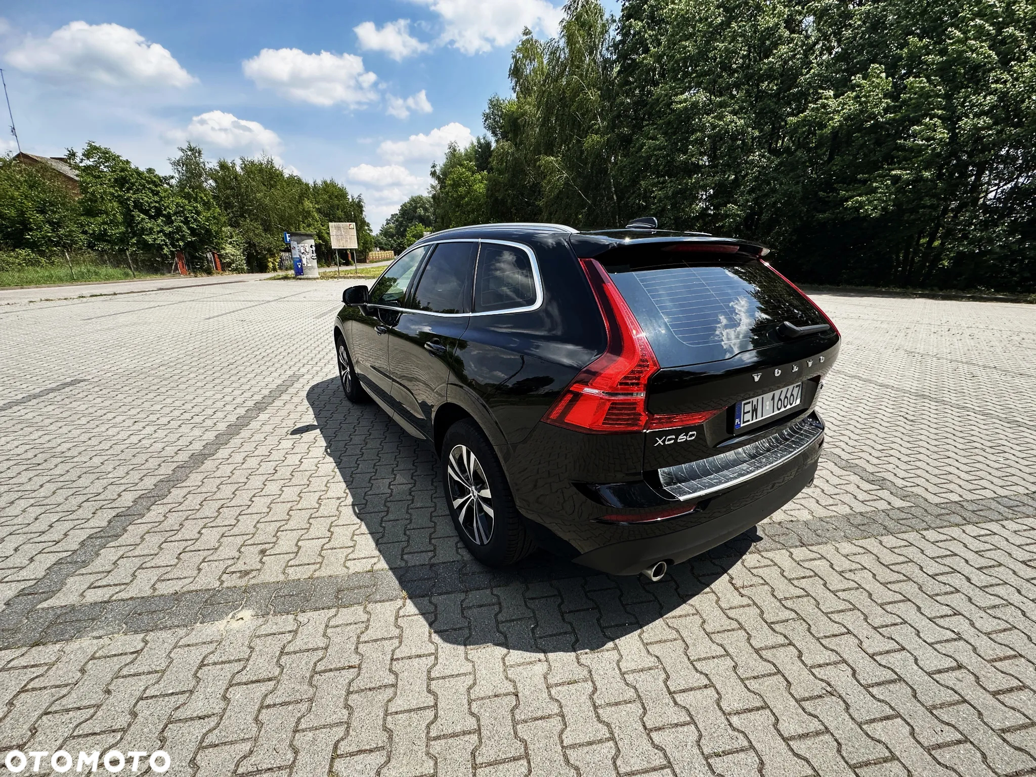 Volvo XC 60 D4 Momentum Pro - 15