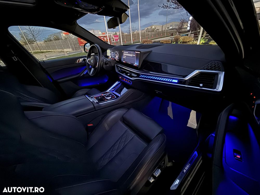 BMW X6 M M60i xDrive AT MHEV - 14