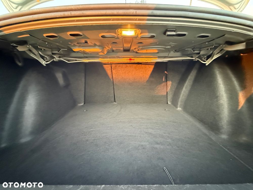 Renault Fluence 1.5 dCi Privilege - 19