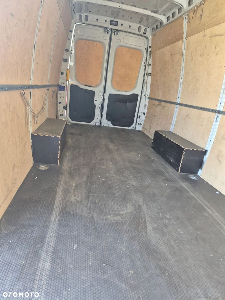 Iveco 35S16V (32724) - 20