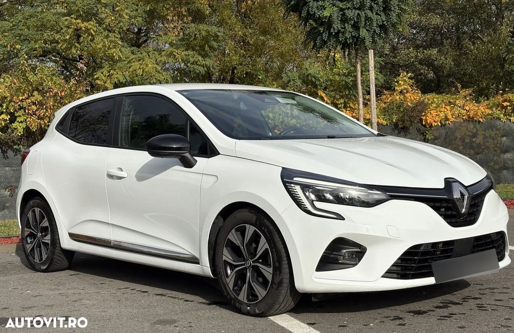Renault Clio V E-Tech 145 Techno - 12