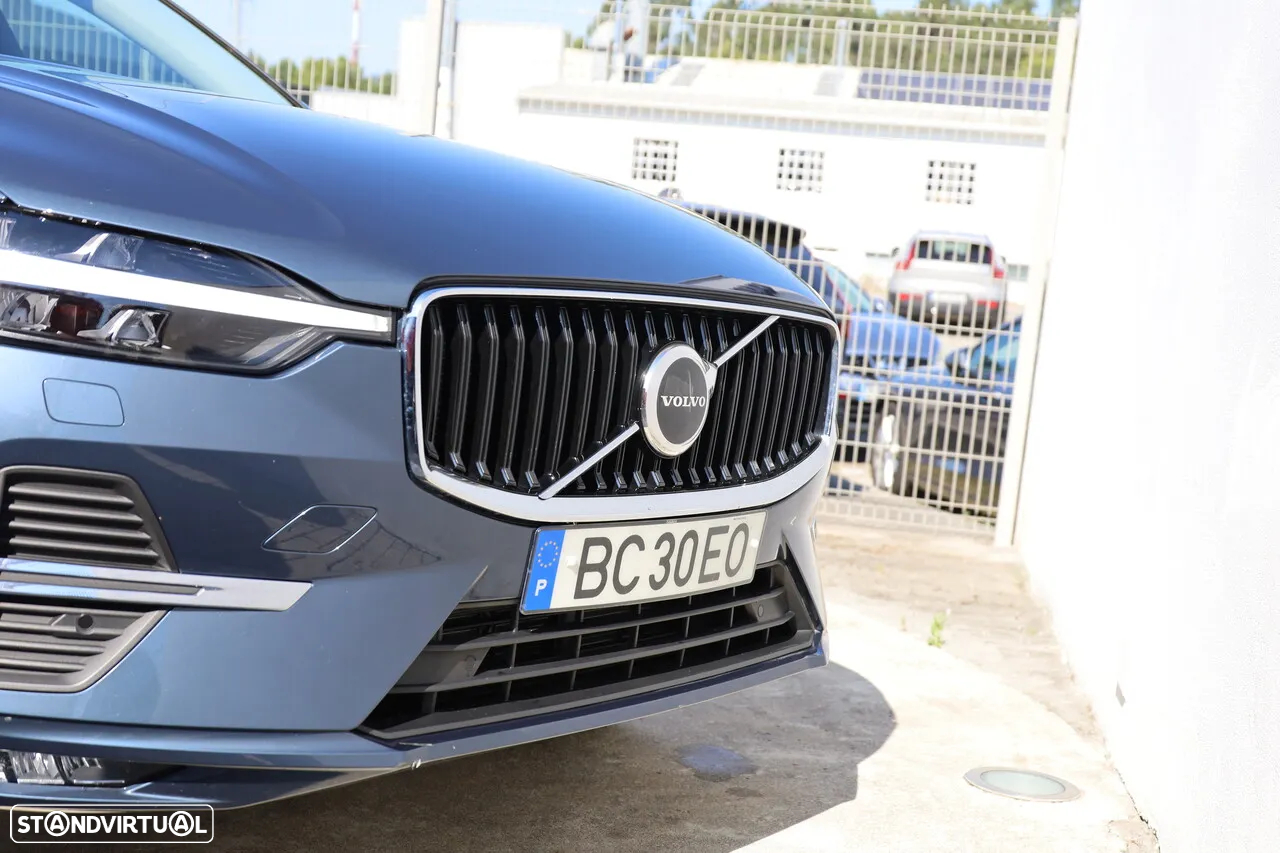 Volvo XC 60 2.0 B4 Core - 27