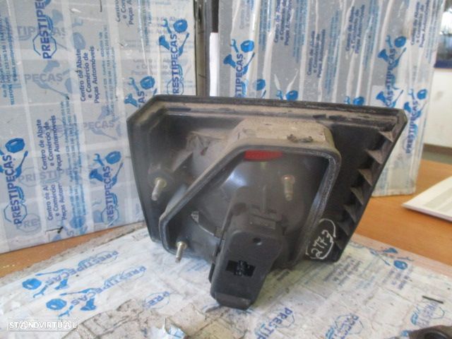 Farol Tras 4831145 SAAB 93 2001 3P TE ORIGINAL SAAB 93  YS3D 2001 2.0 Turbo 150CV 5P CINZA TE ORIGINAL - 2