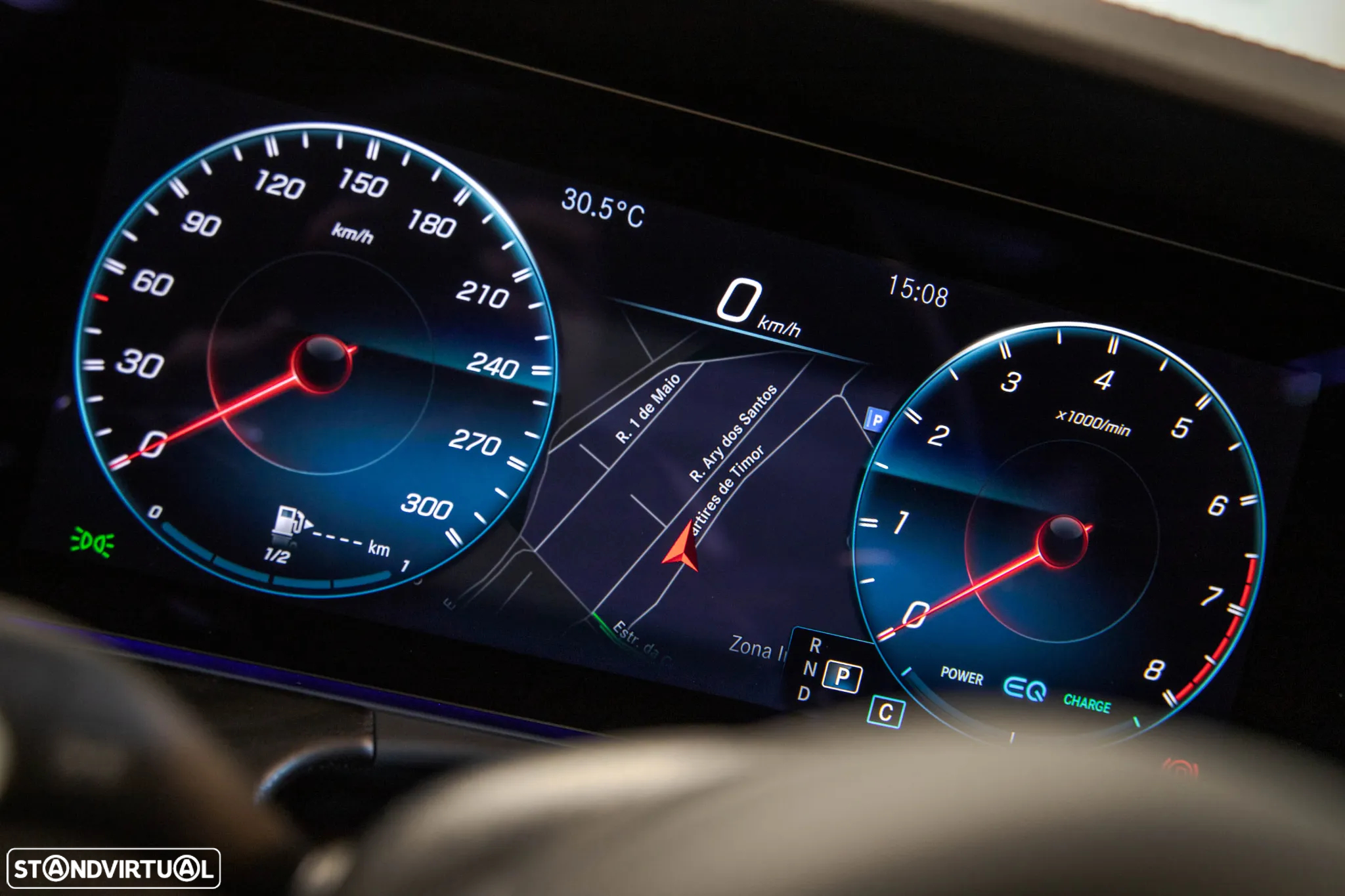 Mercedes-Benz E 53 AMG 4Matic+ - 27