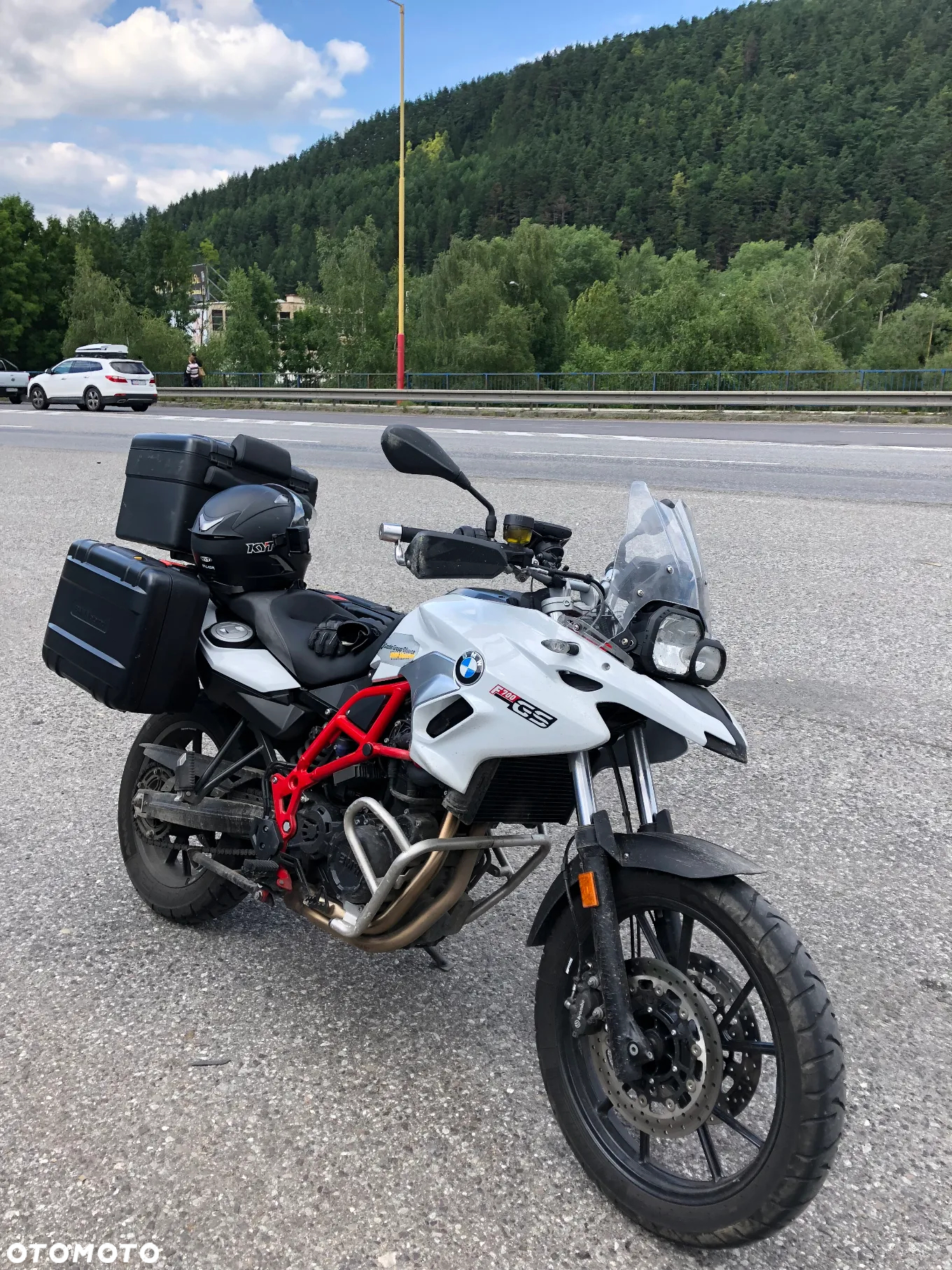 BMW F - 6