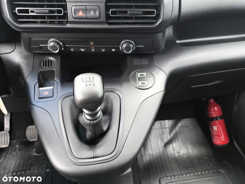 Toyota PROACE CITY - 25