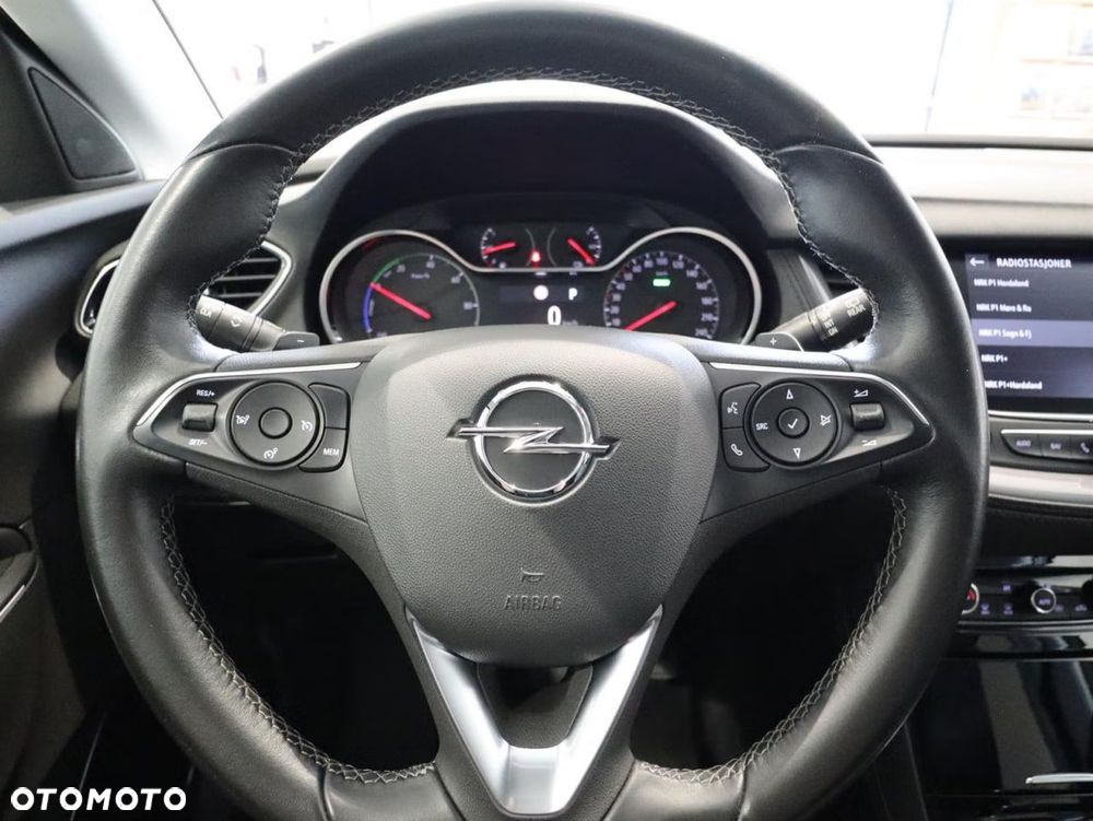 Opel Grandland X Plug-in-Hybrid4 1.6 DI Start/Stop Ultimate - 16