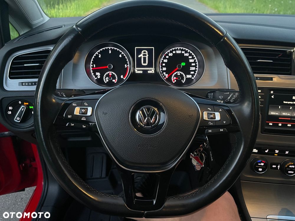 Volkswagen Golf 1.6 TDI BMT Highline DSG - 13