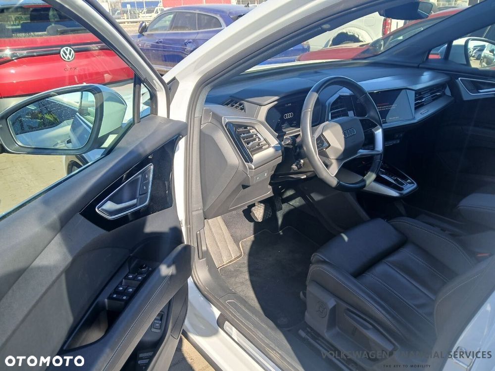 Audi Q4 e-tron - 6