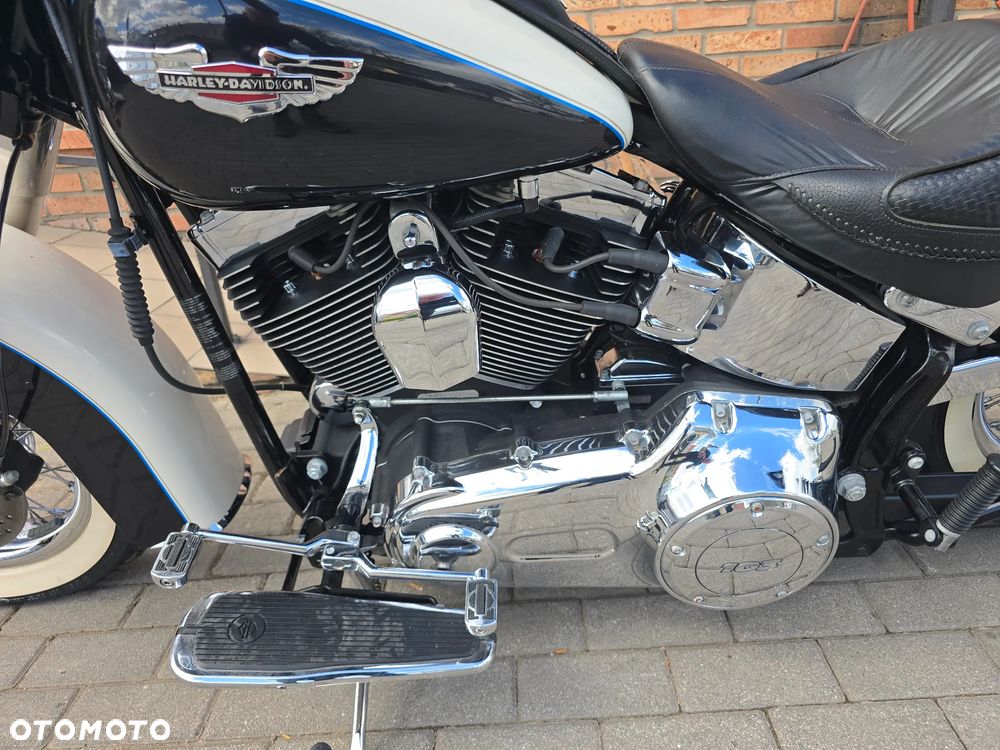 Harley-Davidson Softail Deluxe - 18