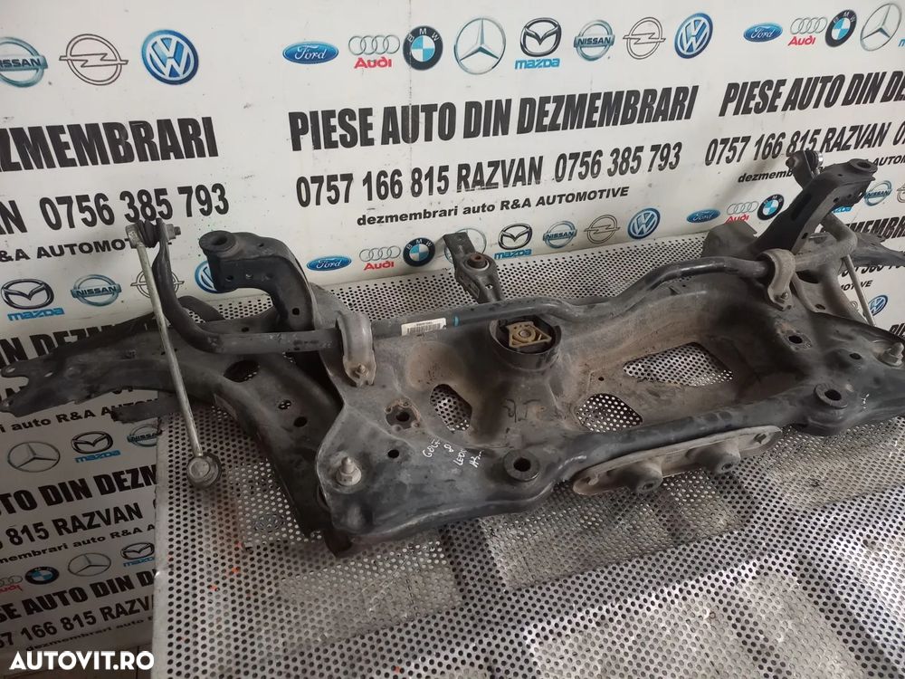 Jug Cadru Motor Vw Golf 8 VIII - Dezmembrari Arad - 3
