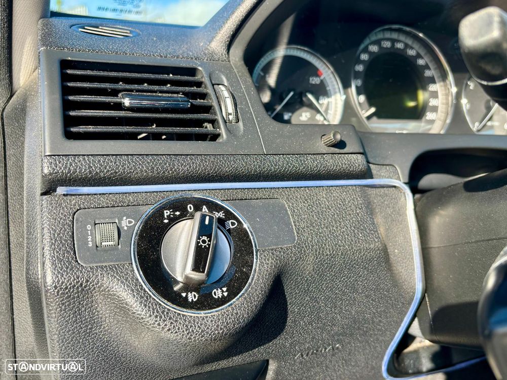 Mercedes-Benz C 220 CDI Avantgarde BlueEfficiency Aut. - 9