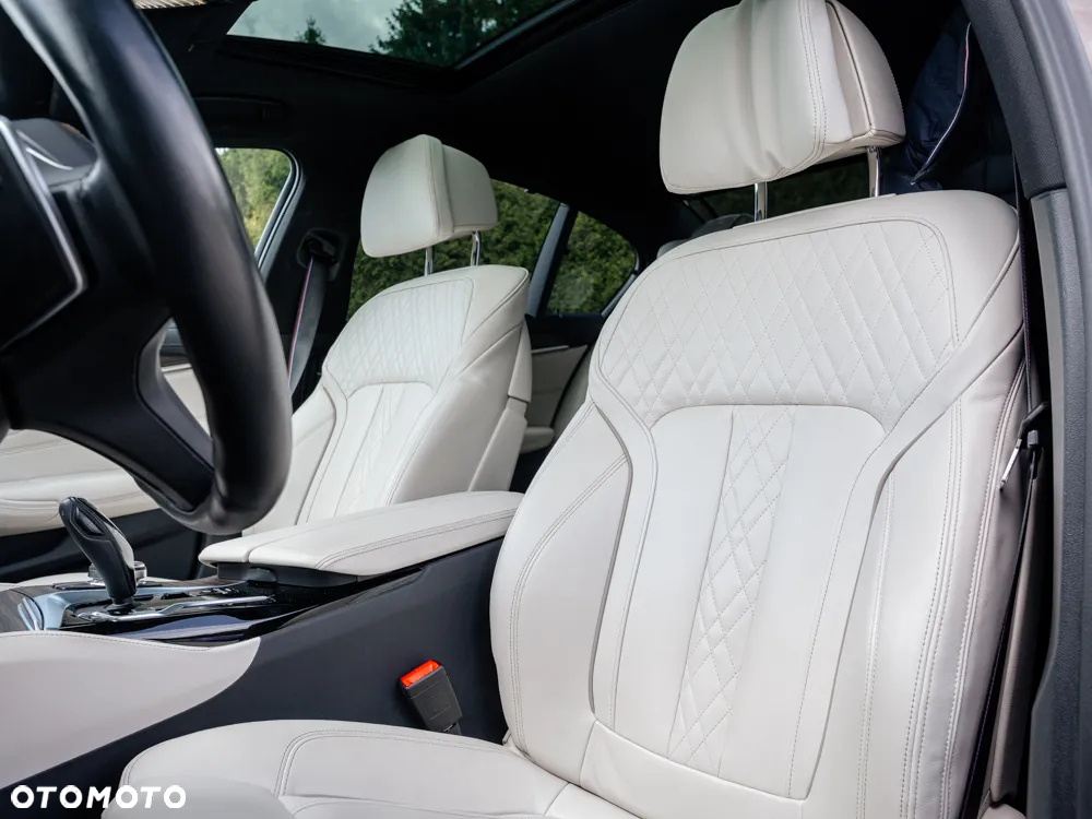 BMW Seria 5 - 10