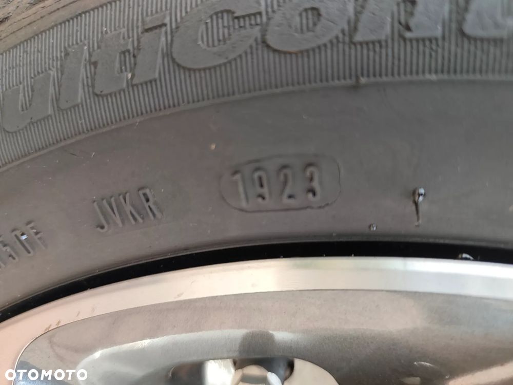 Hyundai ix20 1.6 Comfort - 28