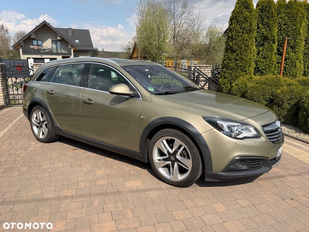 Opel Insignia - 18