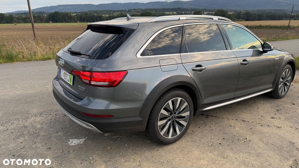 Audi A4 Allroad 2.0 TDI S tronic - 35