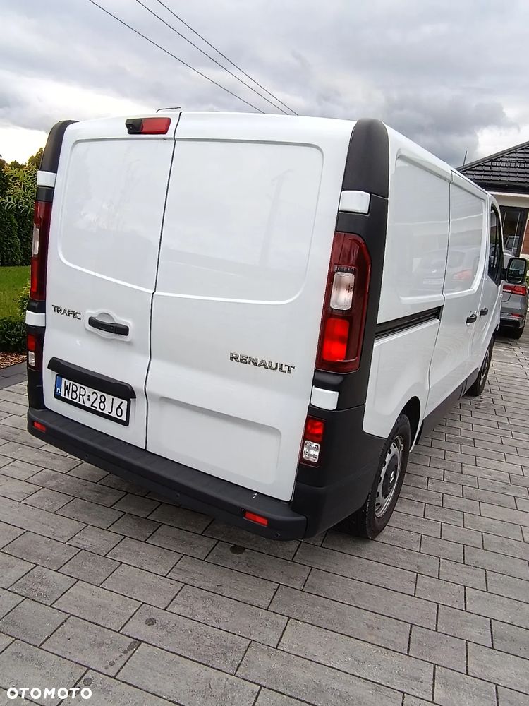 Renault TRAFIC - 4