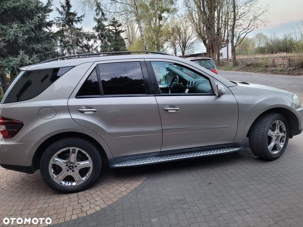Mercedes-Benz ML 320 CDI 4Matic 7G-TRONIC - 5