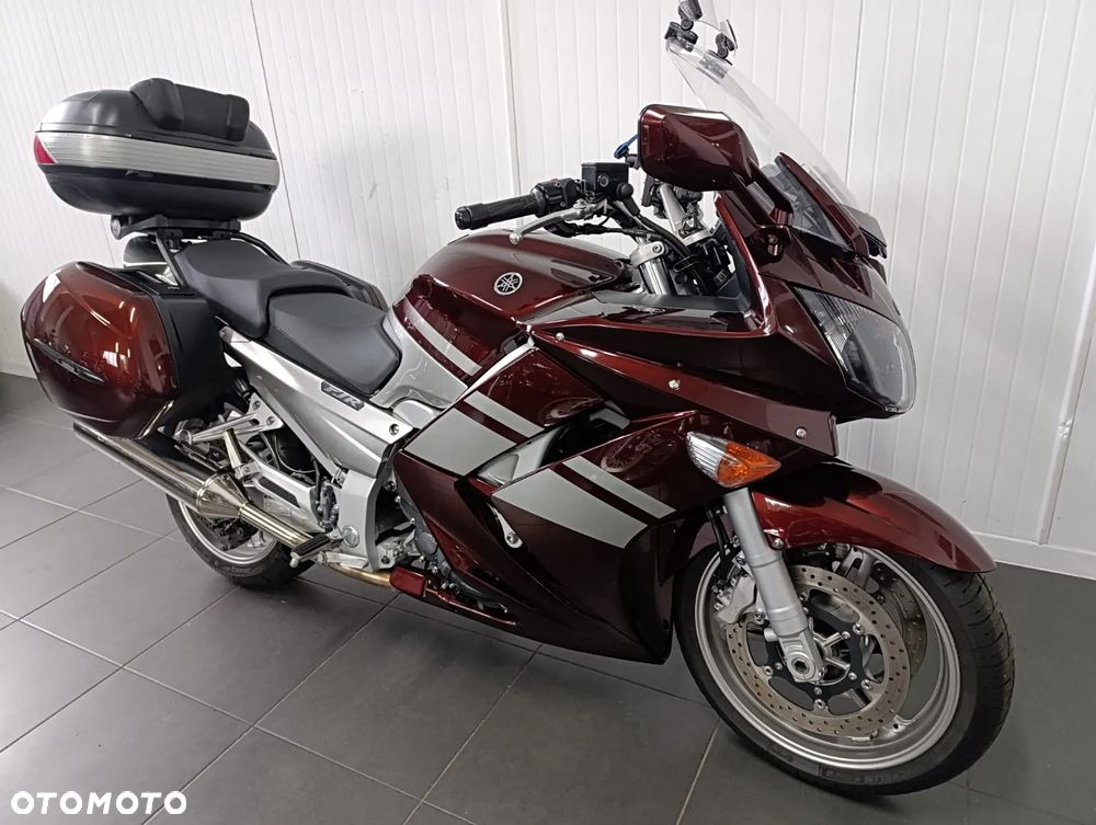 Yamaha FJR - 14