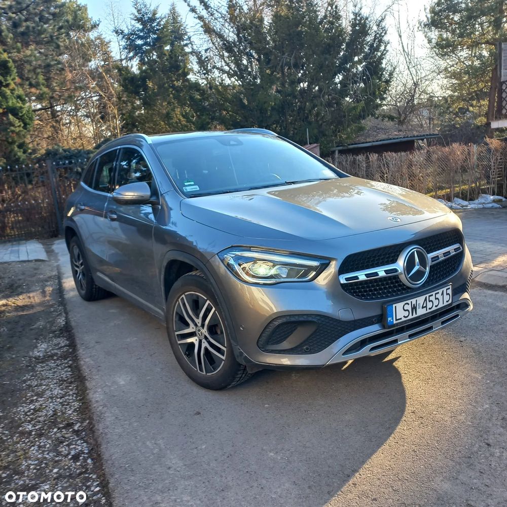 Mercedes-Benz GLA 180 d Business Edition - 1