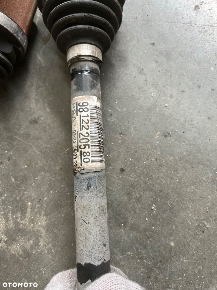 Półoś prawa długa Citroen DS7 1.6 THP AUTOMAT - 2