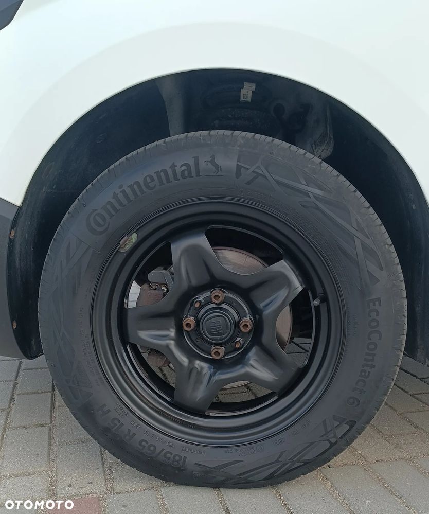 Fiat Fiorino 1.4 8V Base Business - 21