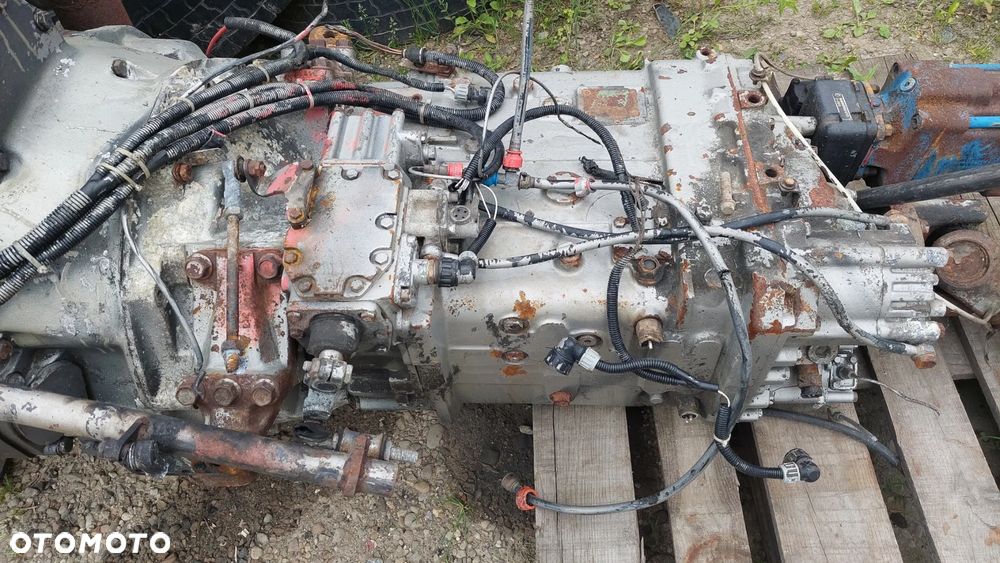 SKRZYNIA BUIEGOW MAN ZF 16S150 - 3