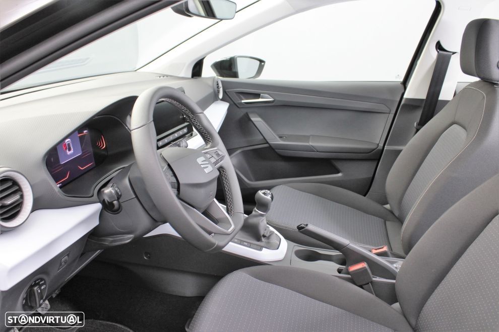 SEAT Arona 1.0 TSI Style - 24
