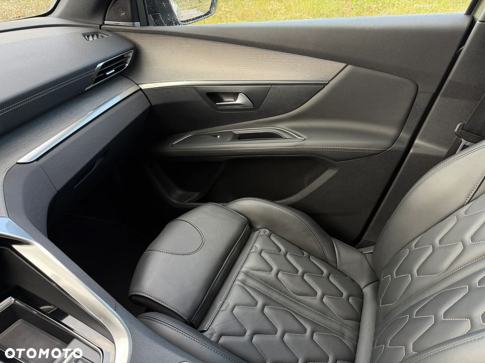 Peugeot 3008 1.6 PureTech Hybrid4 PHEV GT S&S EAT8 - 29